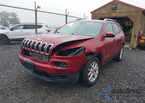 2017 Jeep Cherokee Latitude 4X4 z USA, uszkodzony, nr VIN 1C4PJMCS3HW635934